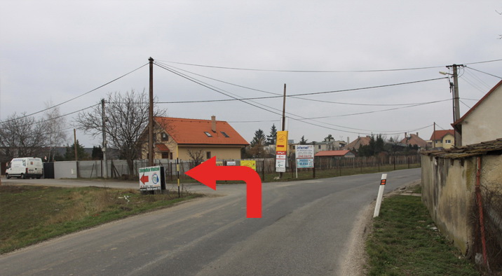 POZOR! Hneď zaboč do ľava !