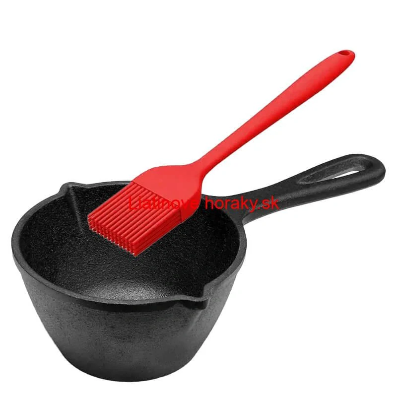 Liatinová rajnica (kastról) 0,5 l + silikónová maslovačka