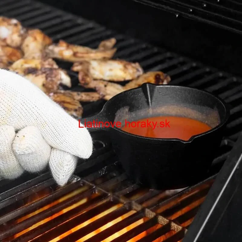 Liatinová rajnica (kastról) 0,5 l + silikónová maslovačka